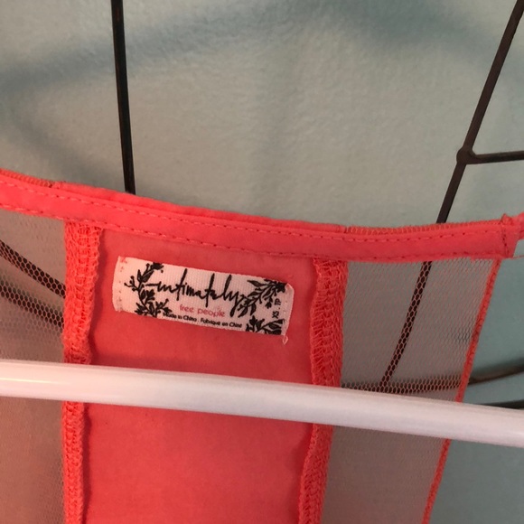 Free People intimate tank top - Picture 2 of 2